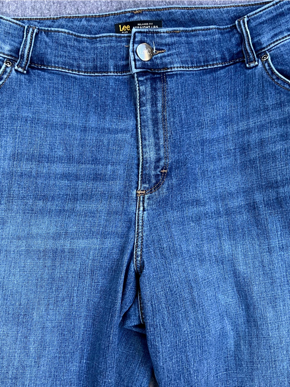 Lee Plus Relaxed Fit Straight Leg Jeans Size 20W Long Mid Ris - Picture 4 of 10